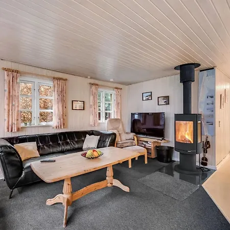 度假居 Brawith - 700m To The Fjord By Interhome *