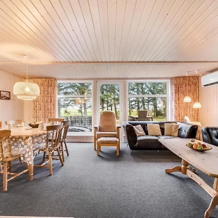 Brawith - 700m To The Fjord By Interhome Nyaraló